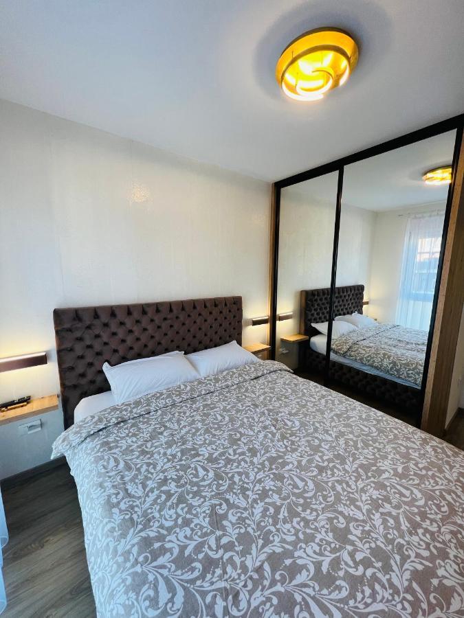 Grand Lux Apartment Doboj Exteriör bild