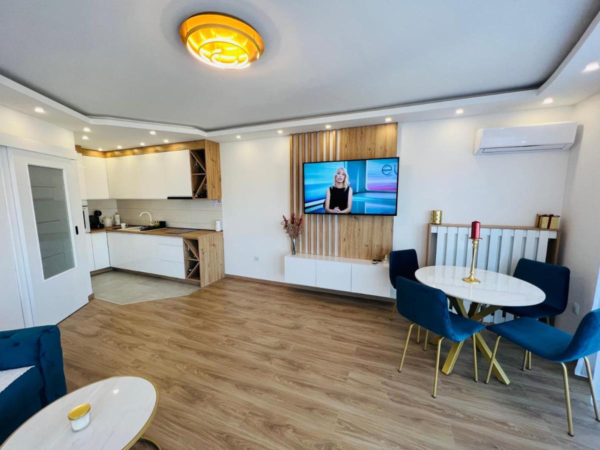 Grand Lux Apartment Doboj Exteriör bild